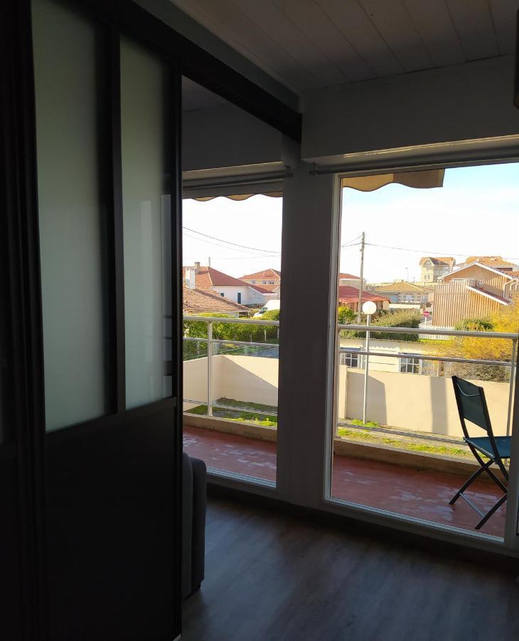 Superbe Appart.55M2 - 200M Ocean Et Parking Biscarrosse Buitenkant foto